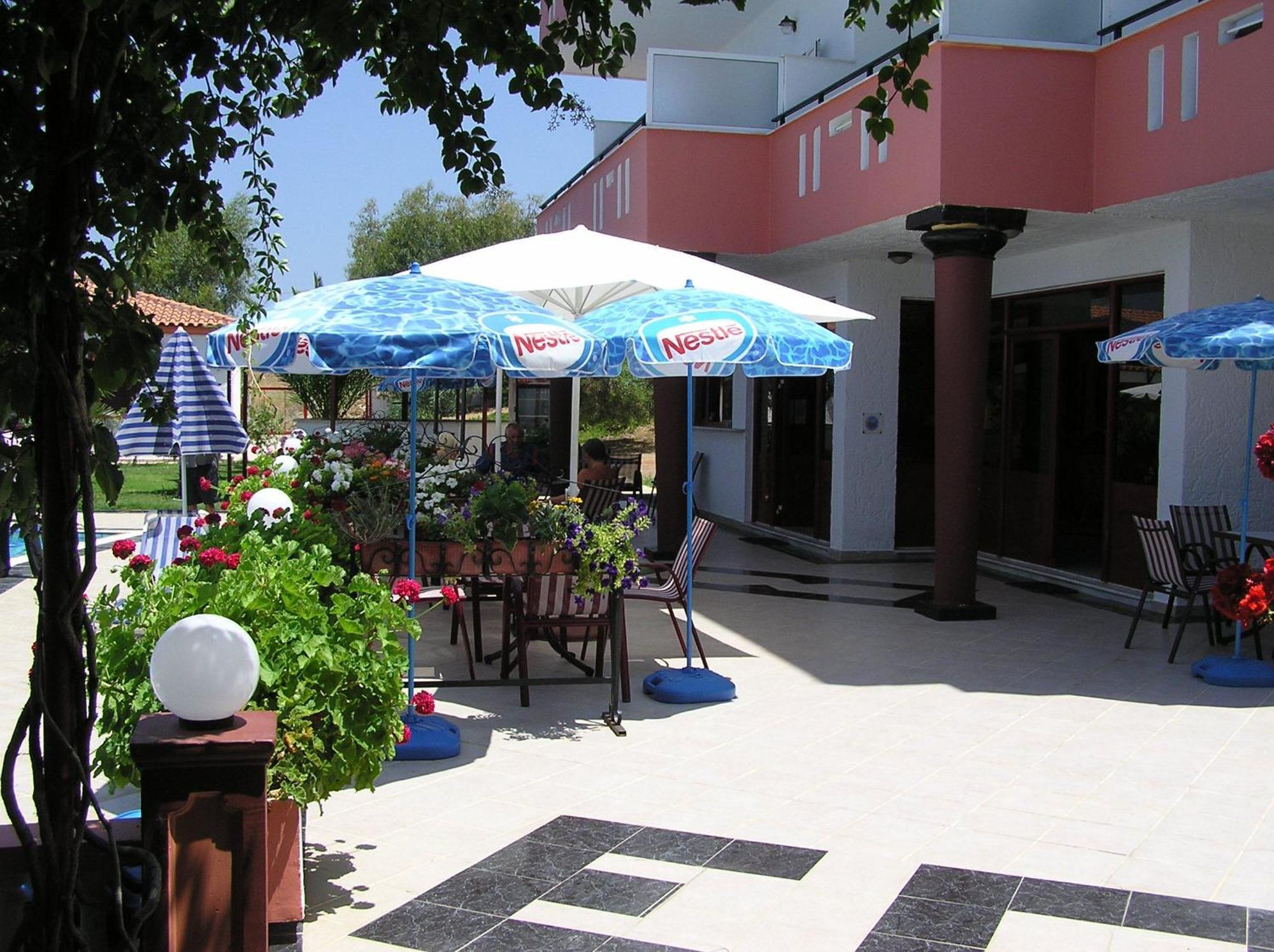 Knossos Aparthotel Panormos  Luaran gambar