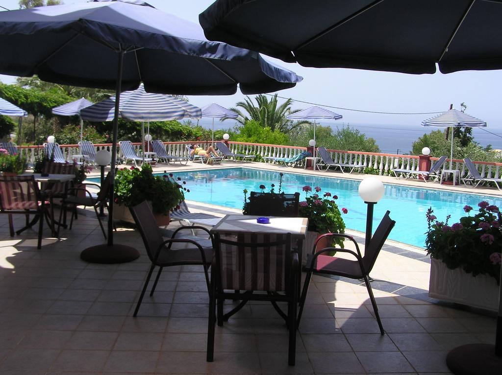 Knossos Aparthotel Panormos  Luaran gambar